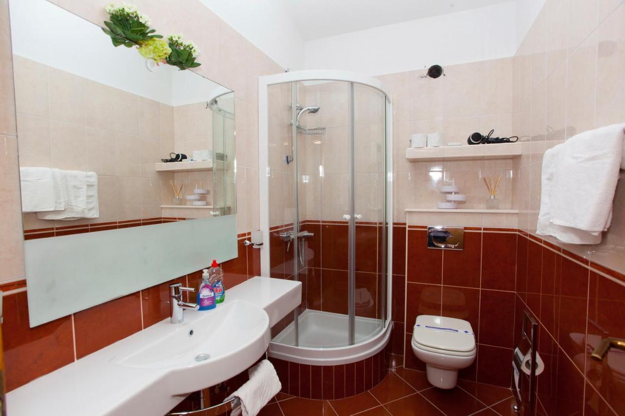Villa Alesa Tučepi Esterno foto