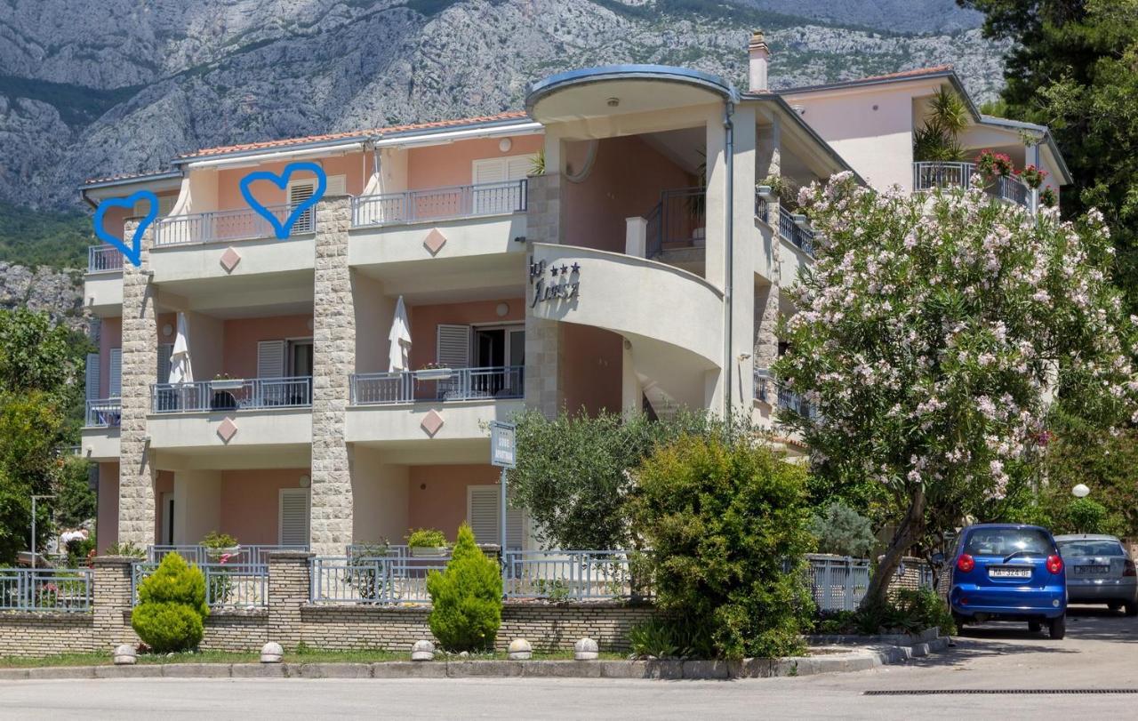 Villa Alesa Tučepi Esterno foto